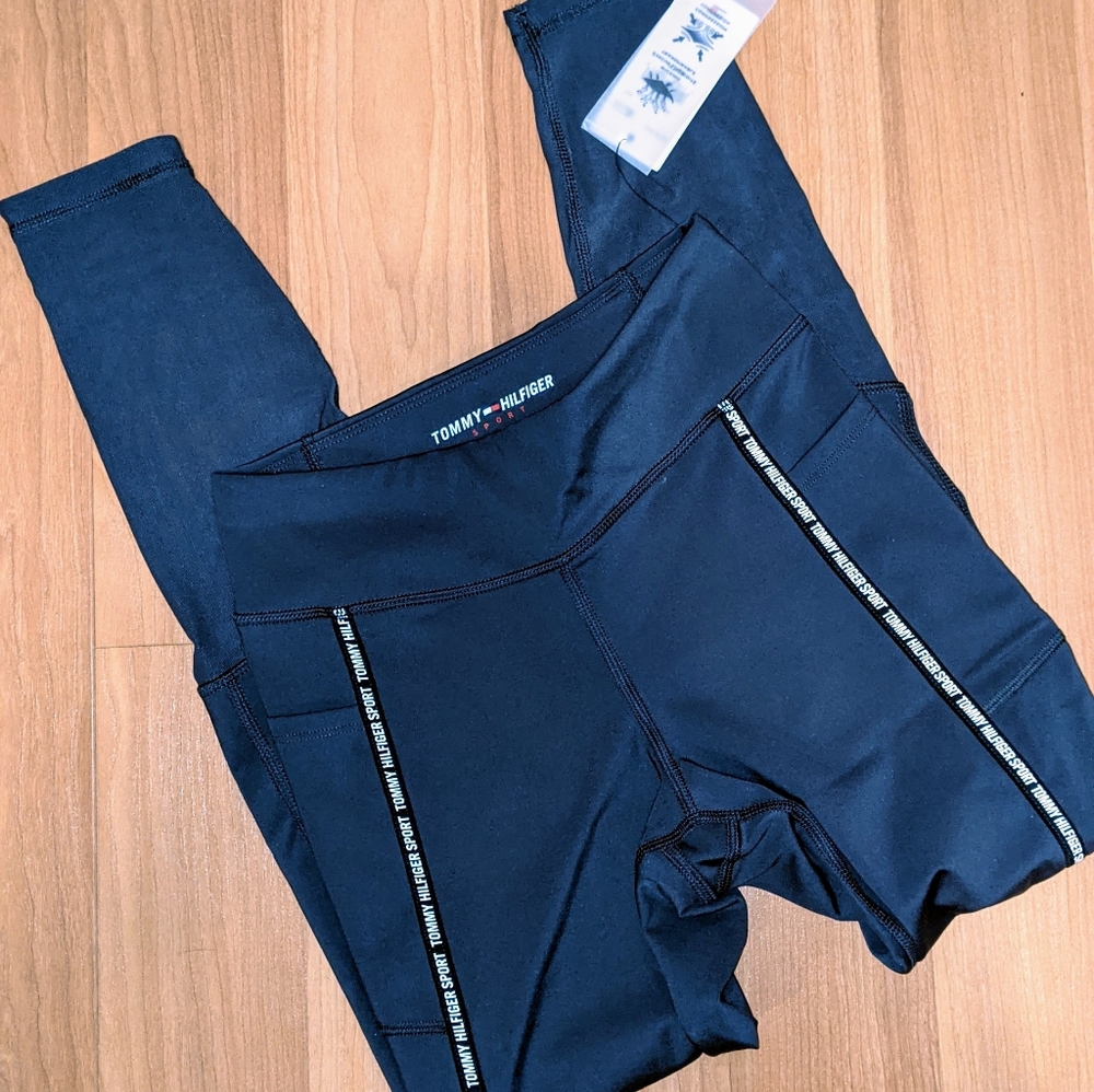 New Tommy Hilfiger Sport XS